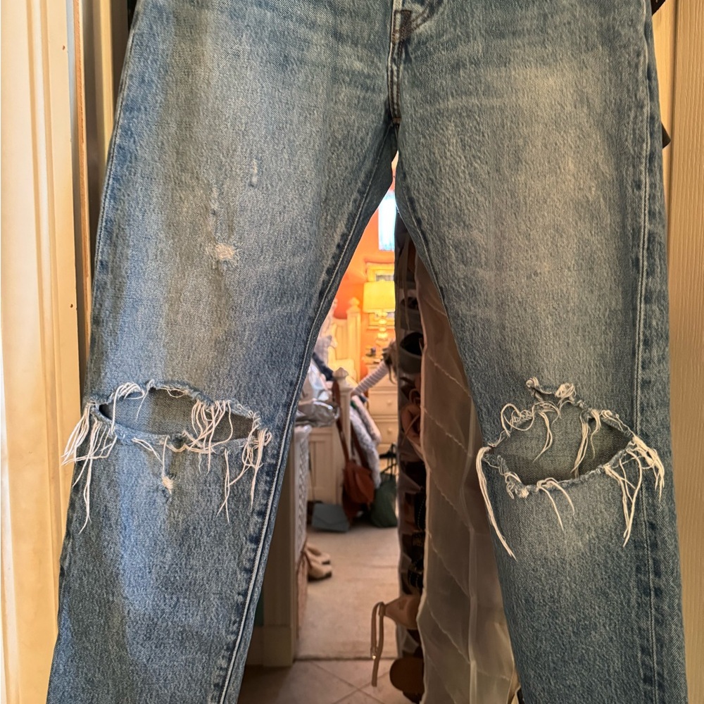Levi’s Ripped Jeans - Picture 5 of 5